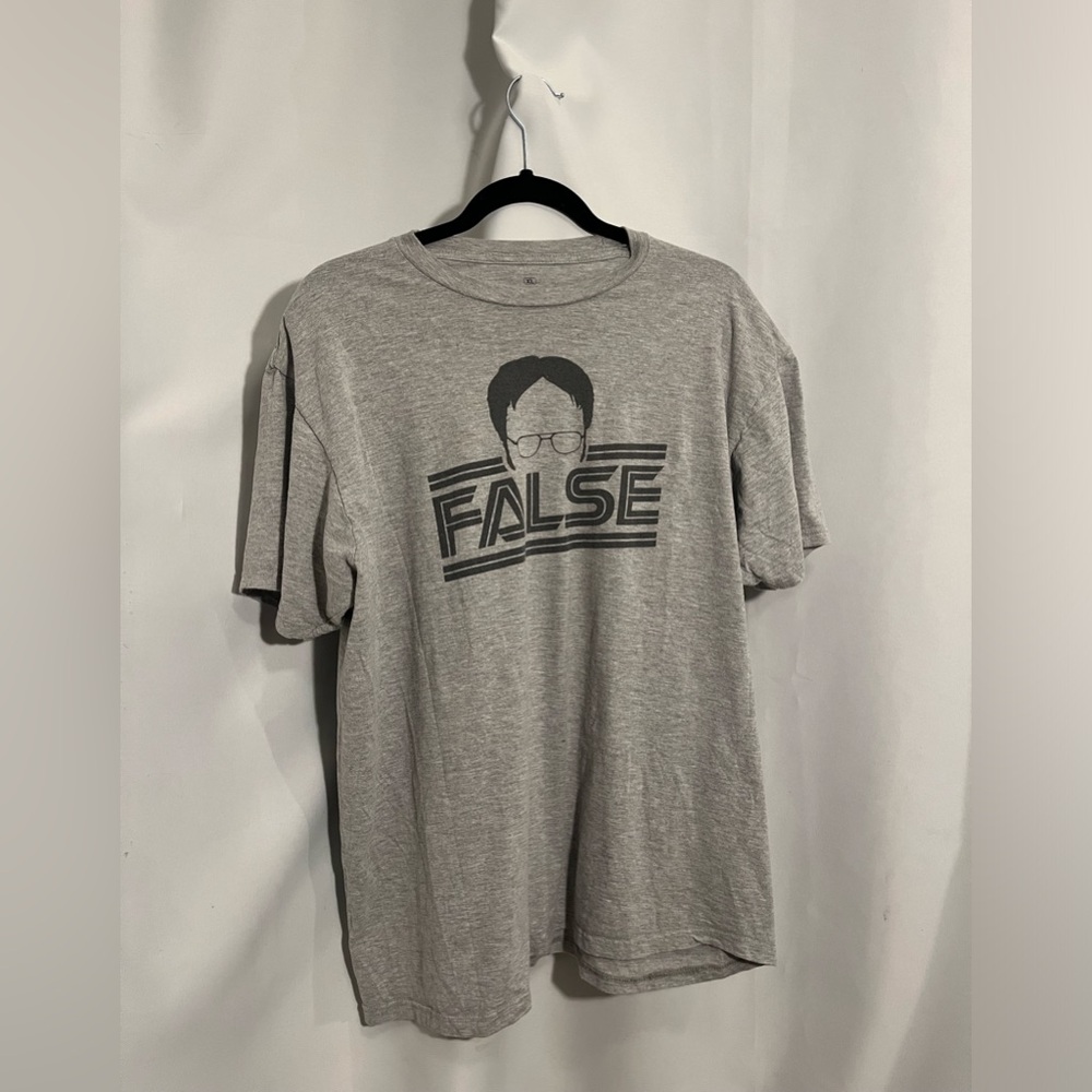 THE OFFICE FAN GRAPHIC TEE